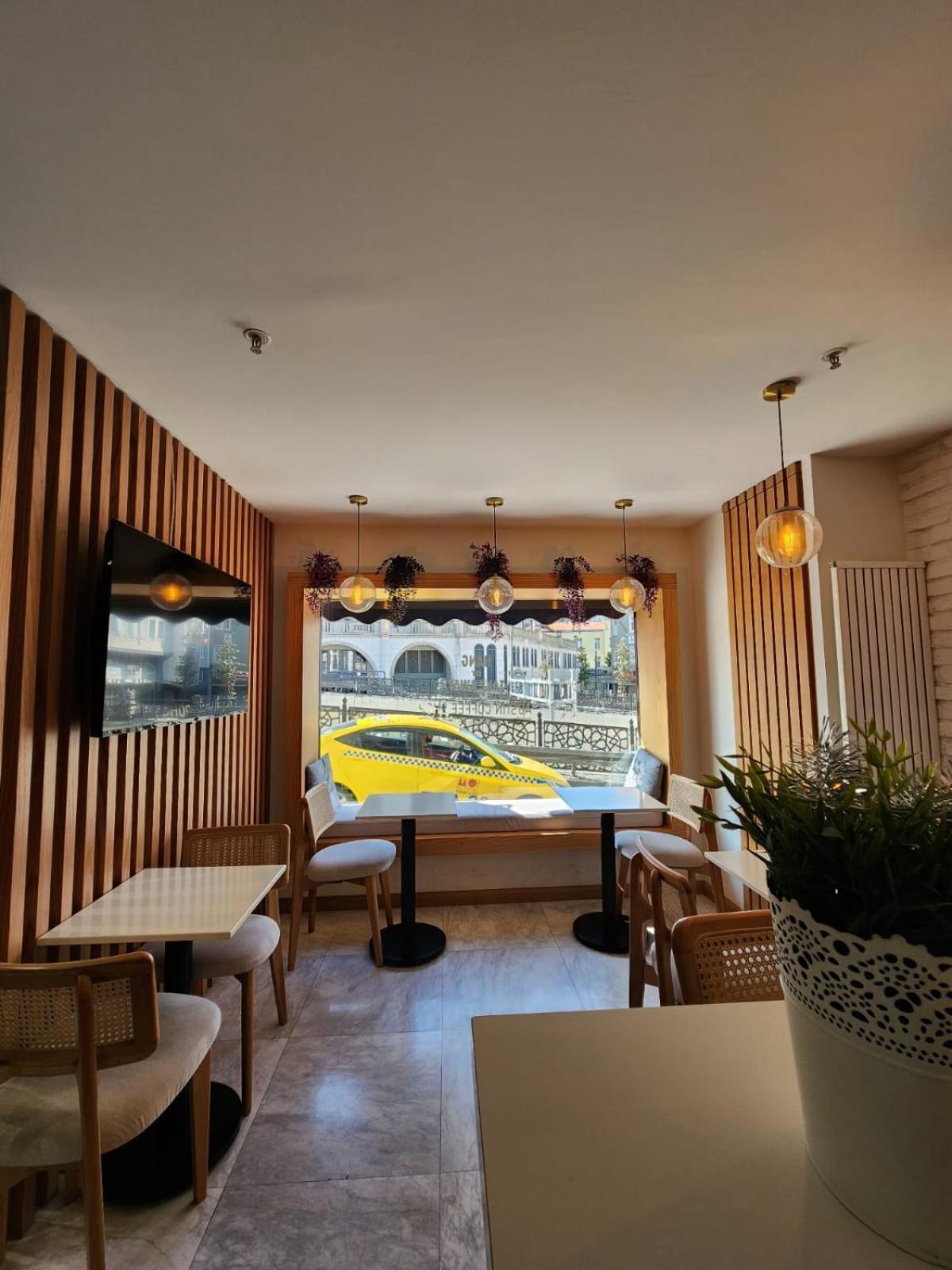 Taksim View Hotel Istanbul Bagian luar foto